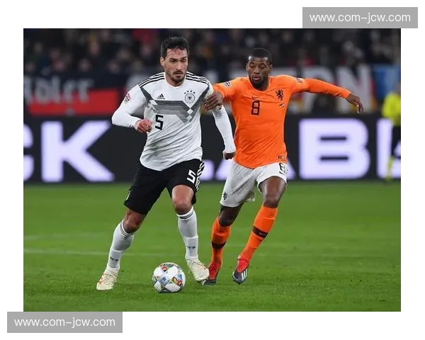 欧塞尔左边路为主要攻击点 与梅斯右路防守形成战术对位 欧塞尔左边路为主要攻击点 与梅斯右路防守形成战术对位