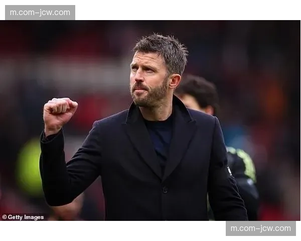 曼联卡里克执教七场六胜，战术调整重塑红魔攻防体系稳定性